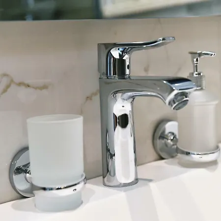 In Ziza, Rooftop Swimming Pool Apartment Opatija