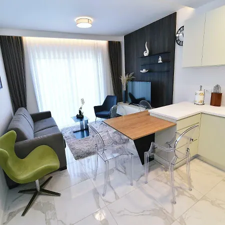 Apartment In Ziza, Rooftop Swimming Pool