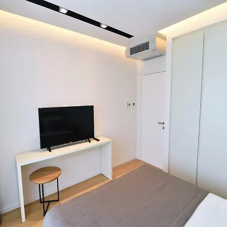 In Ziza, Rooftop Swimming Pool Apartment