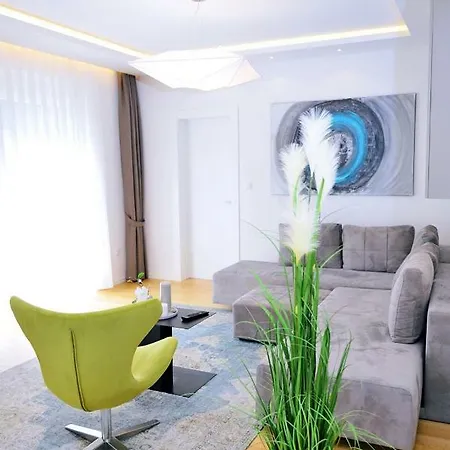Appartamento In Ziza, Rooftop Swimming Pool *
