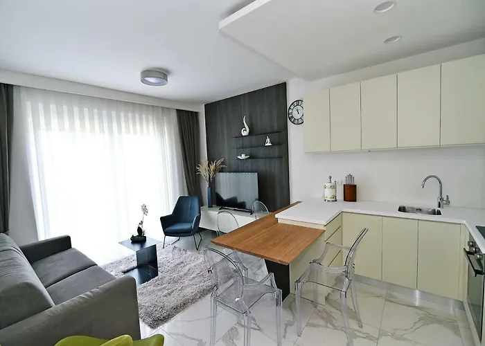 Apartman In Ziza, Rooftop Swimming Pool *