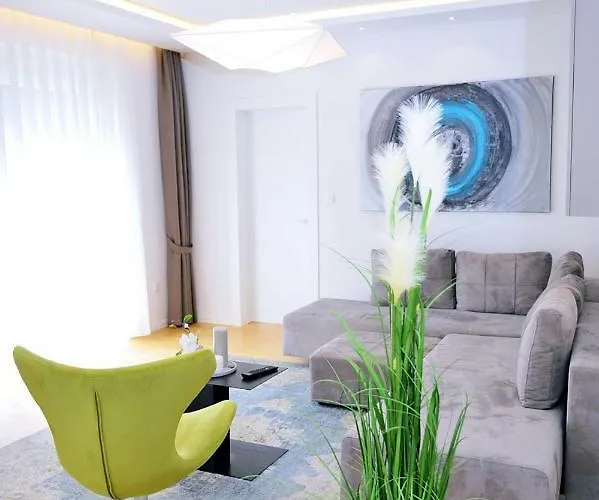 Apartman In Ziza, Rooftop Swimming Pool *