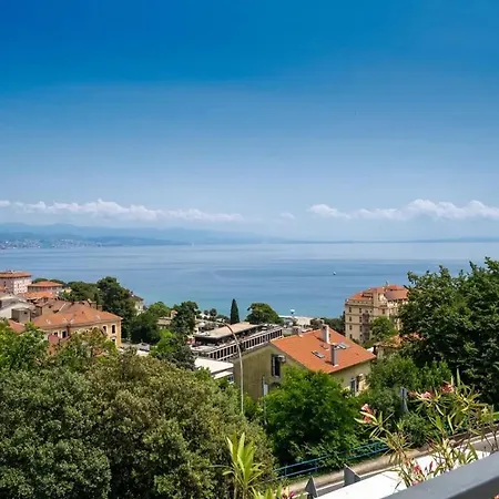 Apartment In Ziza *