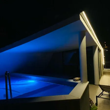 Apartment In Ziza *