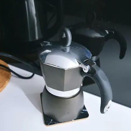 In Ziza, Rooftop Swimming Pool شقة *